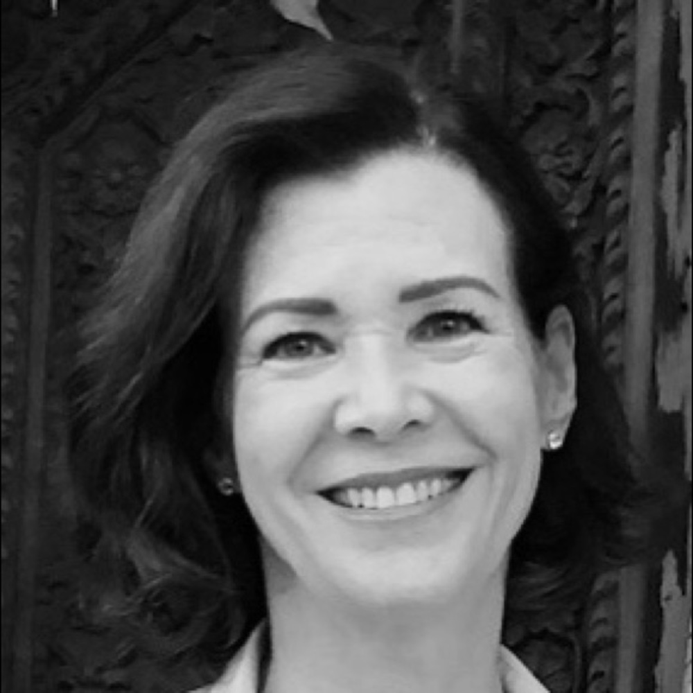 Meet your Posher, Debbie